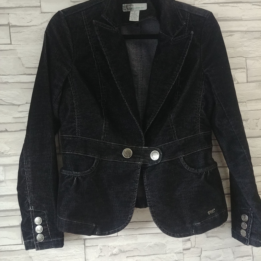 Point Zero black corduroy 2 buttons front jacket